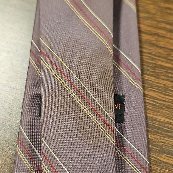 Vintage Yves Saint Laurent striped tie - Picture 5 of 6